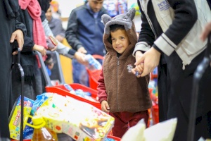 Ramadan Food Voucher Distribution Begins In UKRAINE AND GAZA