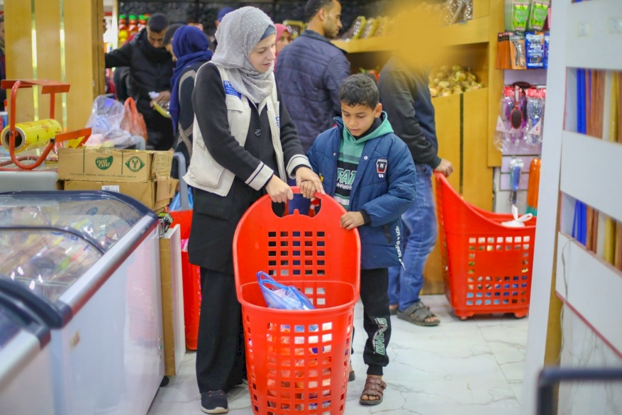 Ramadan Food Voucher Distribution Begins In UKRAINE AND GAZA